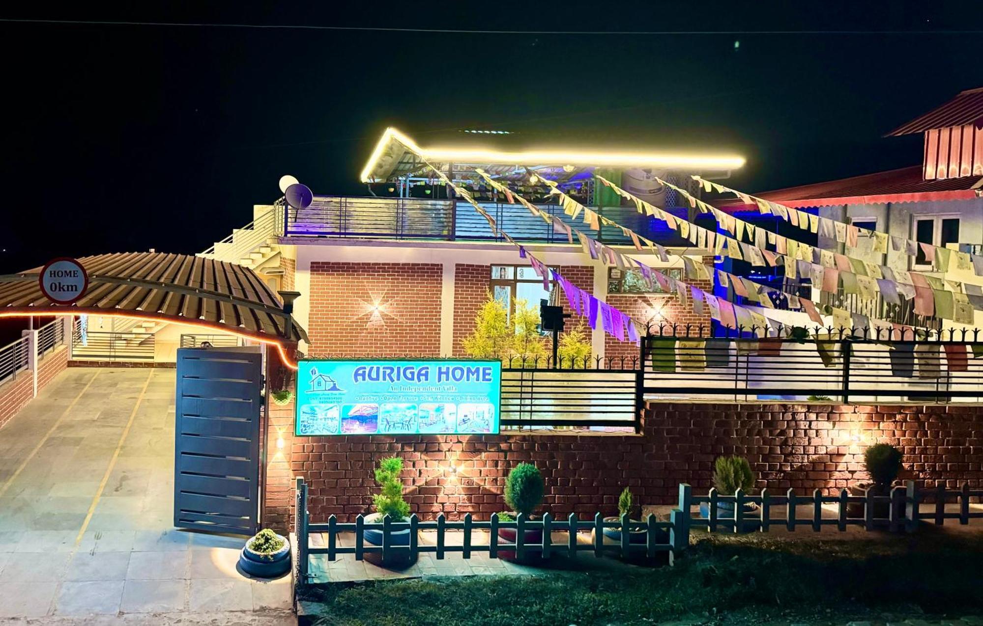 The Auriga 3Bhk Fully Entair Villa With Bonfire In Kasauli I Pvt Stay I Open Air Terrace I Kitchen Livingroom I Lawn Bonfire I Gaming Zone מראה חיצוני תמונה